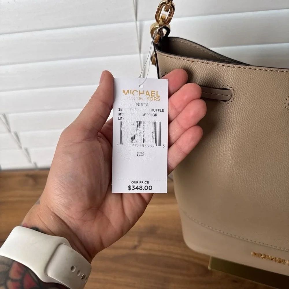 Michael Kors Trista Medium Bucket Bag Truffle Beige Saffiano Leather NWT